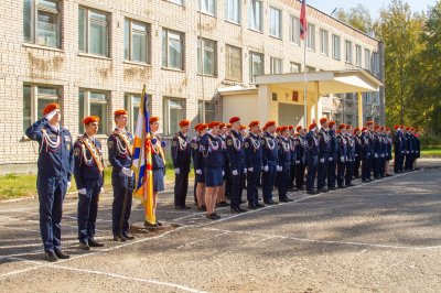 Развод кадетской пожарно-спасательной роты